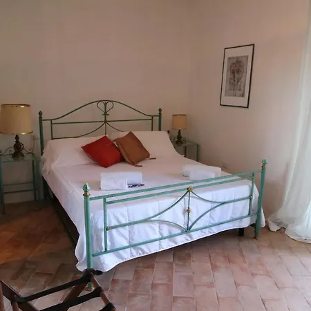 Antichi Casali Resort *